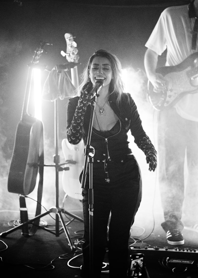 adlp_paula-cendejas-teatro-magno_02.jpg